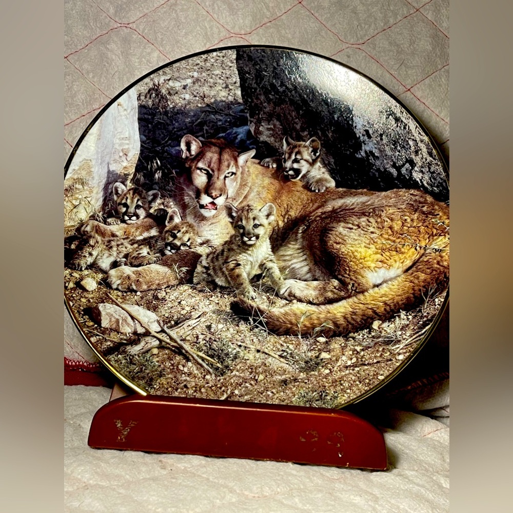 Carl Brenders "Rocky Camp" Cougar Family Collector Plate Bradford Exchange 1994